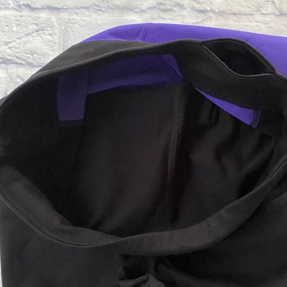 Fabletics Sydnee Capri Pants Leggings EUC XS/S - Picture 9 of 10